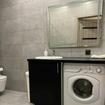 Сдается 2-х комнатная квартира, 78,9 м²