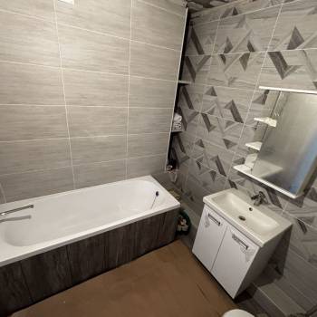 Продается 1-комнатная квартира, 41,1 м²