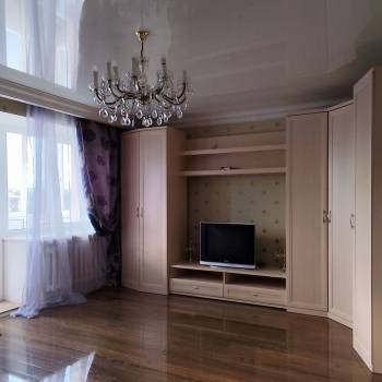 Продается 1-комнатная квартира, 40,7 м²