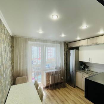 Продается 2-х комнатная квартира, 58,7 м²