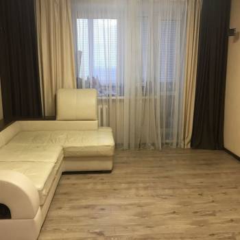 Продается 2-х комнатная квартира, 69 м²