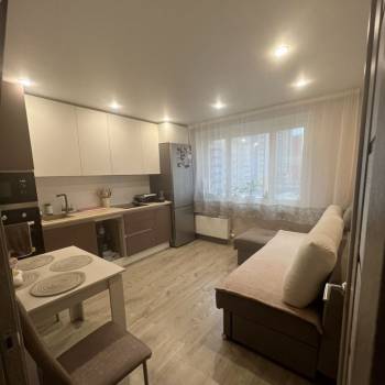 Продается 1-комнатная квартира, 45,9 м²