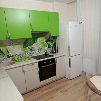 Сдается 1-комнатная квартира, 37 м²