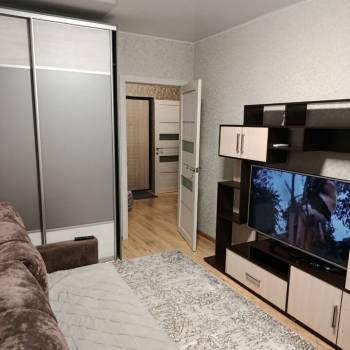 Сдается 1-комнатная квартира, 37 м²