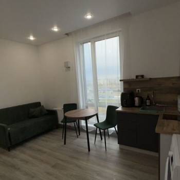 Сдается 1-комнатная квартира, 35 м²